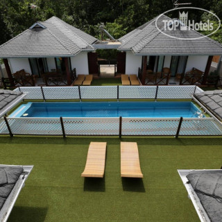 Фото Les 4 Etoiles Holiday Villas