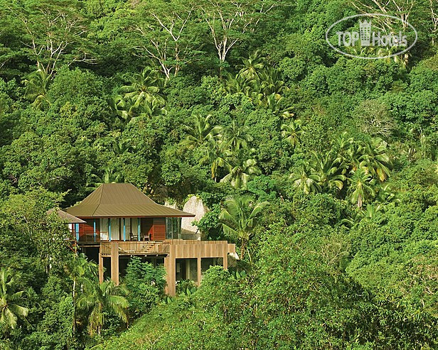 Hotelier's photos Four Seasons Resort Seychelles 5*