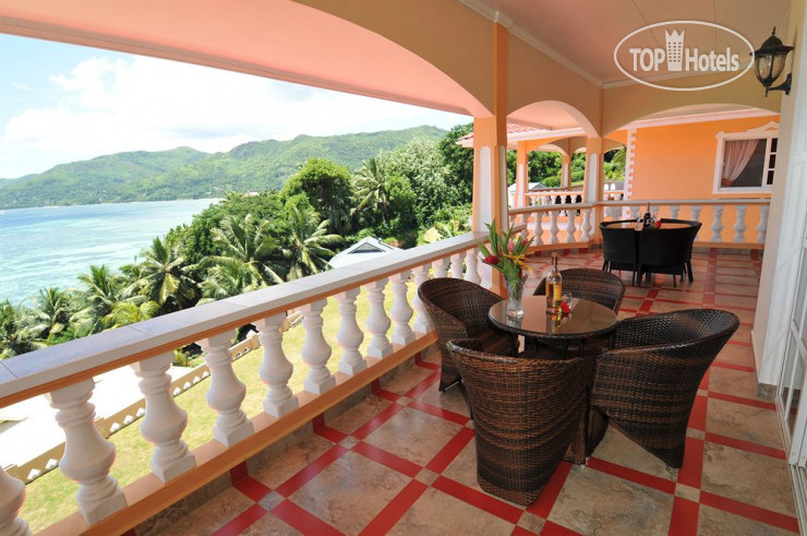 Hotelier's photos Au Fond de Mer View APT