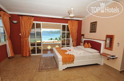 New photos from tourists Au Fond de Mer View APT