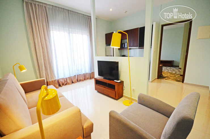 Hotel photo Ocean Edge Suites & Hotel Colombo 4*