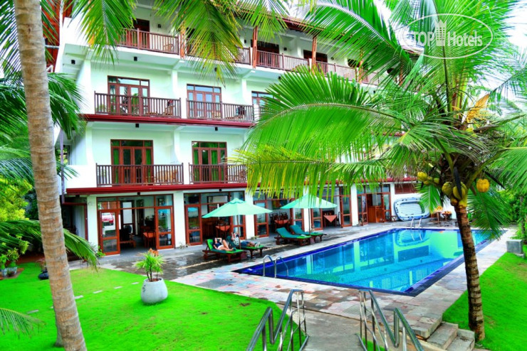 Hotel photo Rockside Beach Resort 4*