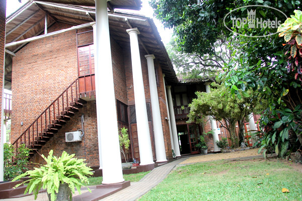 Hotelier's photos Rivi Ras 1*