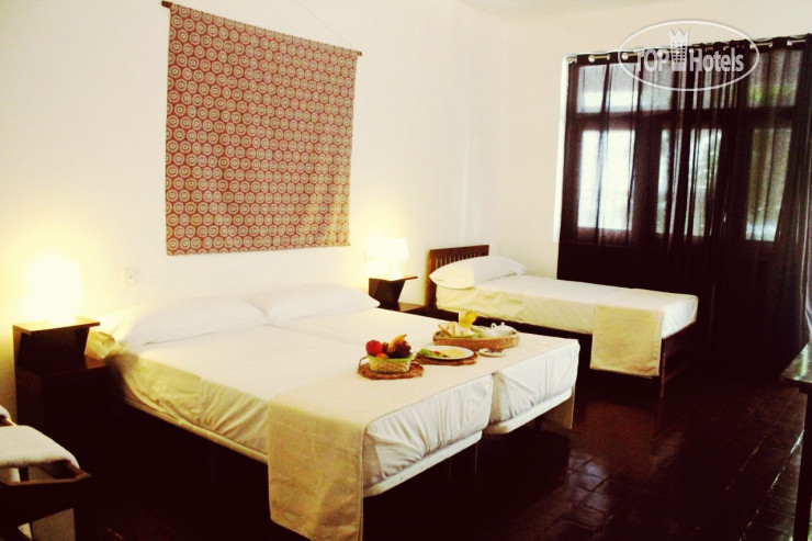 Photos Coral Seas Beach Hikkaduwa