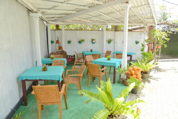 Hotel photo Travellers Hotel Hikkaduwa 