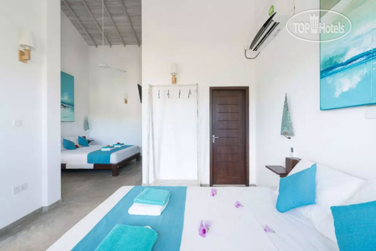 Hotelier's photos At Ease Beach Hotel 3*