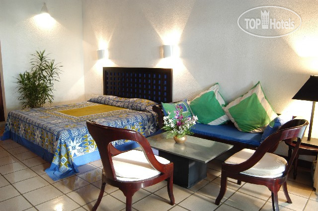 New photos from tourists Jetwing Blue 4*