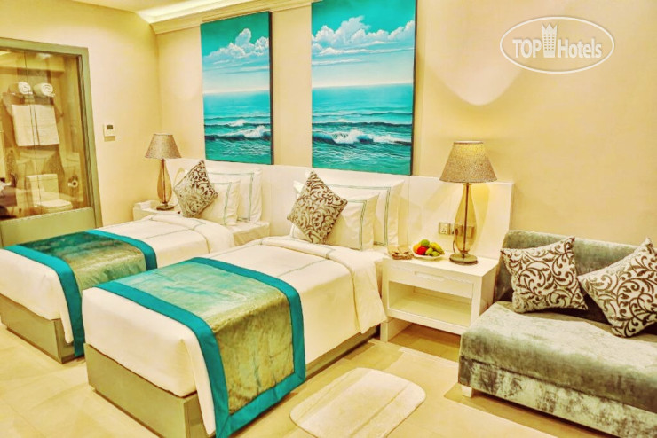 New photos from tourists Earls Regent Negombo 4*