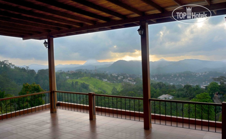 New photos from tourists Kandy Highland