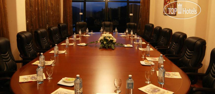 Hotelier's photos Earls Regency 5*