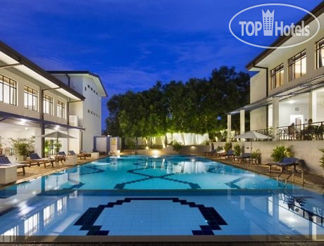 Hotelier's photos The Blue Wave Hotel 3*