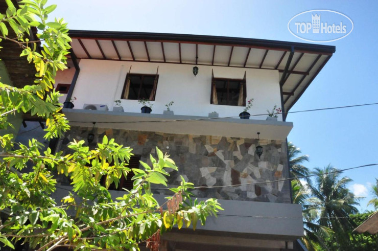 Hotelier's photos Asantha Guest House