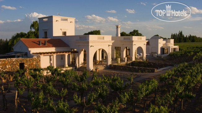Photos Cavas Wine Lodge