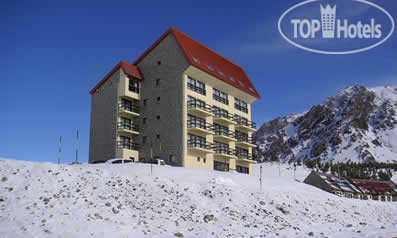 Hotelier's photos Super Resort Las Lenas 3*