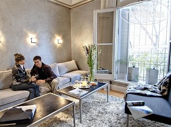 Photos 1555 Malabia House