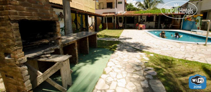 Photos  La Rocca Beach Hostel