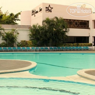 Фото Cristina Suites Hotel
