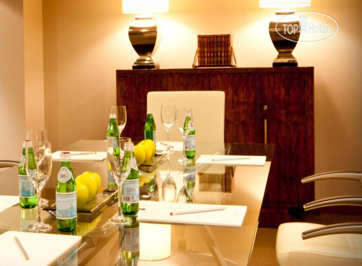 Фото Royal Park Hotel