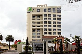 Hotel photo Holiday Inn Express Quito 4*