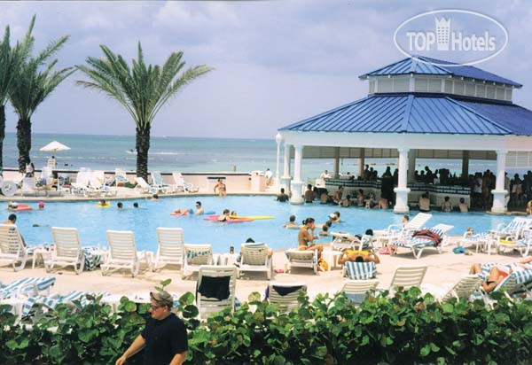 New photos from tourists Radisson Cable Beach 4*