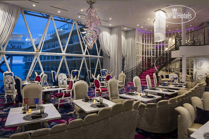 New photos from tourists Symphony of the Seas