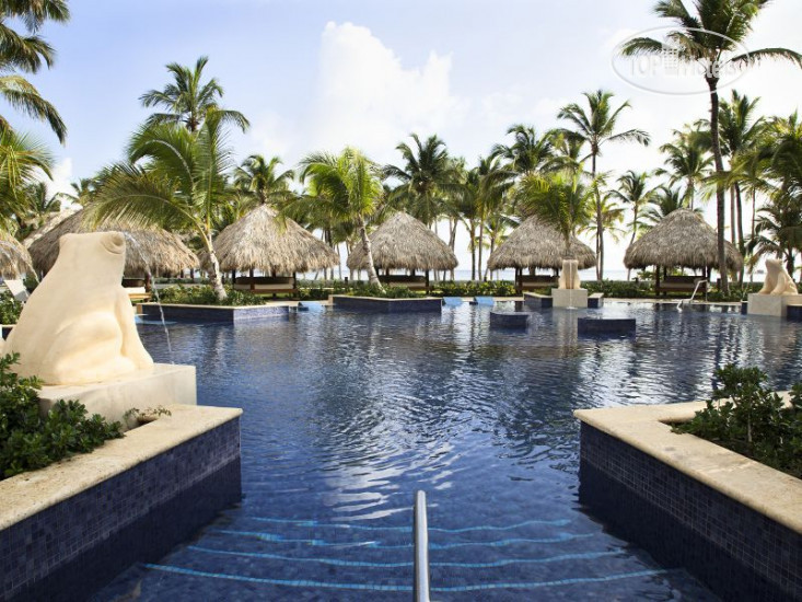 Hotelier's photos Premium Level at Barcelo Bavaro Palace 5*