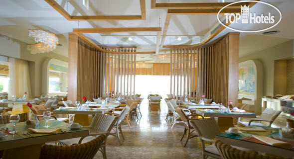 Hotelier's photos Secrets Royal Beach Punta Cana 5*