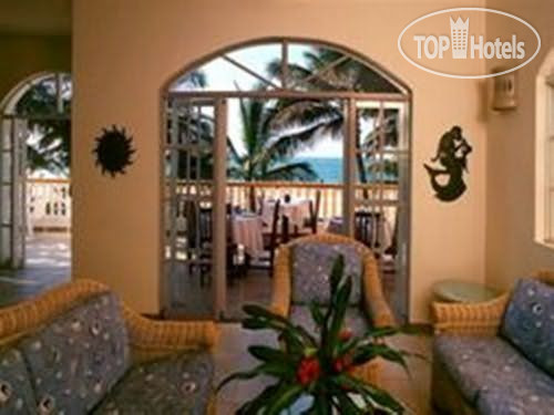 Hotelier's photos Tropical Beach 3*