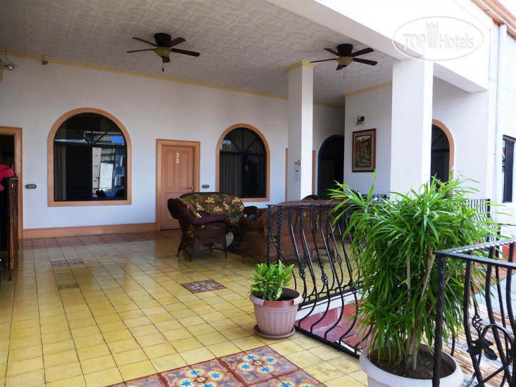 Hotel photo Santo Tomas 3*
