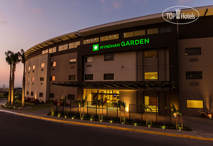 Hotelier's photos Wyndham Garden San Jose Escazu 5*
