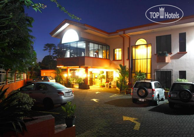 Hotelier's photos Adventure Inn 3*