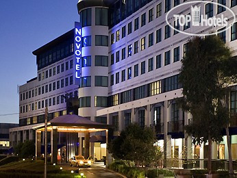 Фото Novotel Melbourne Glen Waverley