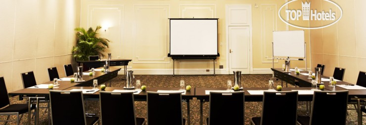 Hotelier's photos Rydges Southbank Townsville 4*