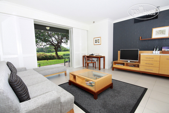 Hotelier's photos Palmer Coolum Resort 5*
