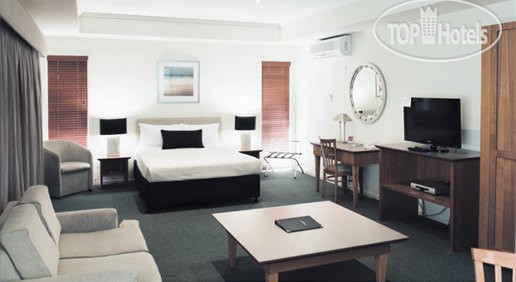 New photos from tourists Comfort Inn & Suites Northgate Airport 4*