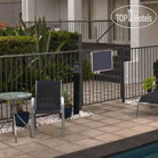 Фото Adina Apartment Hotel Bondi Beach