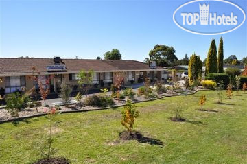 Hotelier's photos Best Western Top of the Town Motel 3*