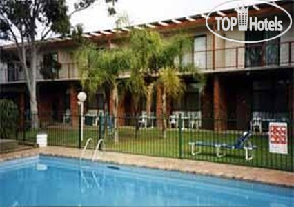 Hotelier's photos Econo Lodge Gateway Tamworth 3*