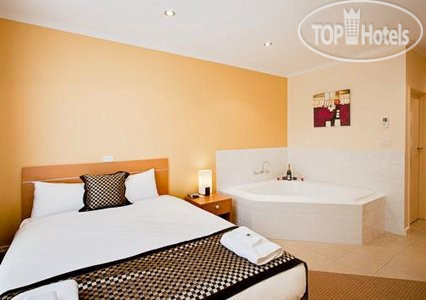 Hotelier's photos Comfort Inn Campbell, Swan Hill 4*