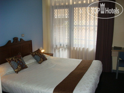 New photos from tourists Mariners Court 4*
