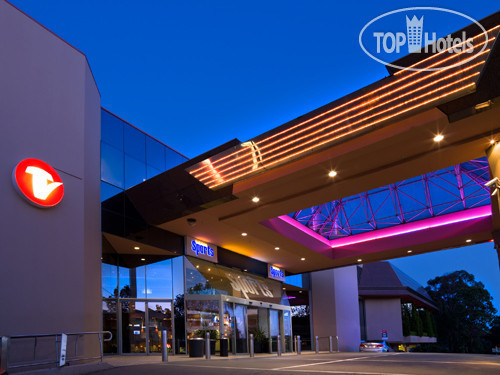 Hotelier's photos Travelodge Bankstown 3*