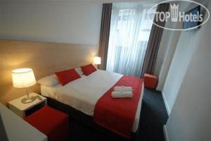 Hotelier's photos Base Backpackers Sydney Hostel 2*
