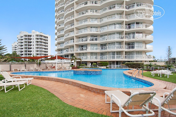 Hotelier's photos Burleigh Surf Apartments 4*