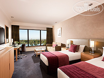 Hotel photo Pullman Melbourne Albert Park 4*