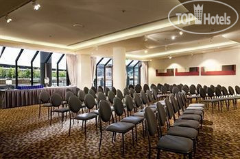 Hotelier's photos Crowne Plaza Melbourne 4*