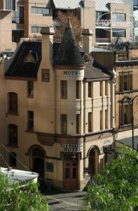 Hotel photo Russell Hotel 3*