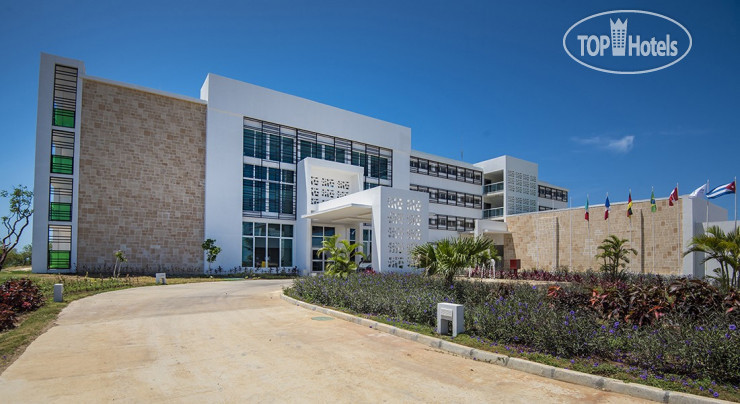 Hotelier's photos Las Salinas Plaza & Spa 4*
