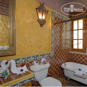Hotel photo Hacienda La Puerta De Enmedio 4*