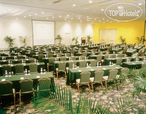 Hotelier's photos Holiday Inn Resort Los Cabos All Inclusive 4*