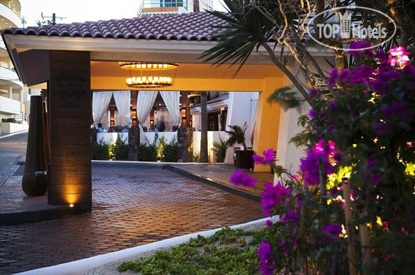 Hotel photo Bahia Hotel Beach Club 4*